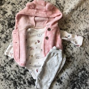 Carters set